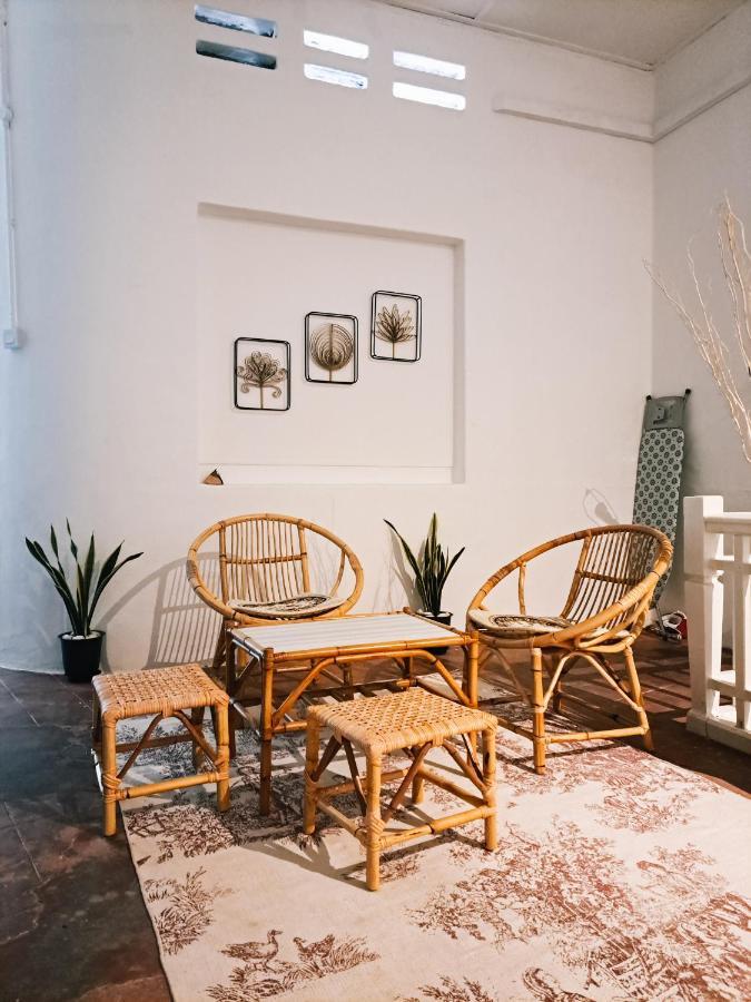 ג'ורג' טאון 111 Hutton Lane Hostel מראה חיצוני תמונה