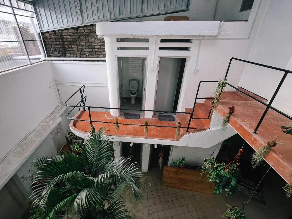 ג'ורג' טאון 111 Hutton Lane Hostel מראה חיצוני תמונה