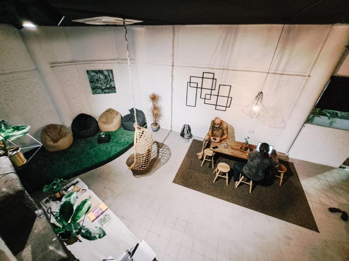 ג'ורג' טאון 111 Hutton Lane Hostel מראה חיצוני תמונה