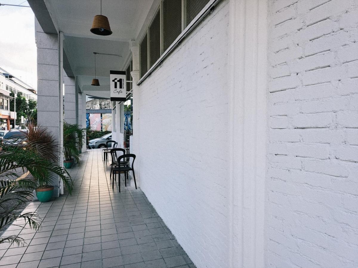ג'ורג' טאון 111 Hutton Lane Hostel מראה חיצוני תמונה